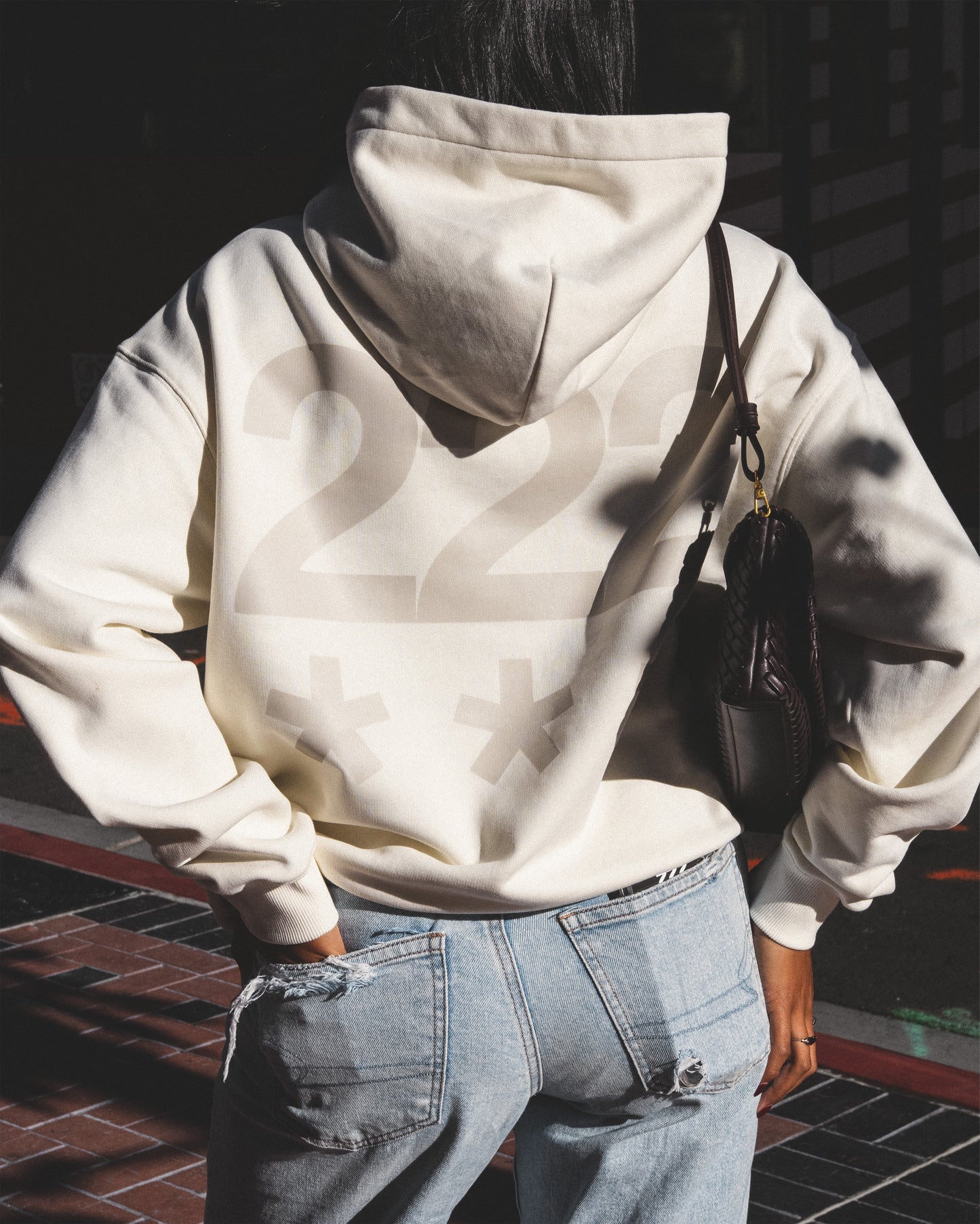 “TONY” HOODIE - Beige